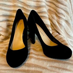 Franco Sarto black suede pumps excellent condition in box size 6.5.